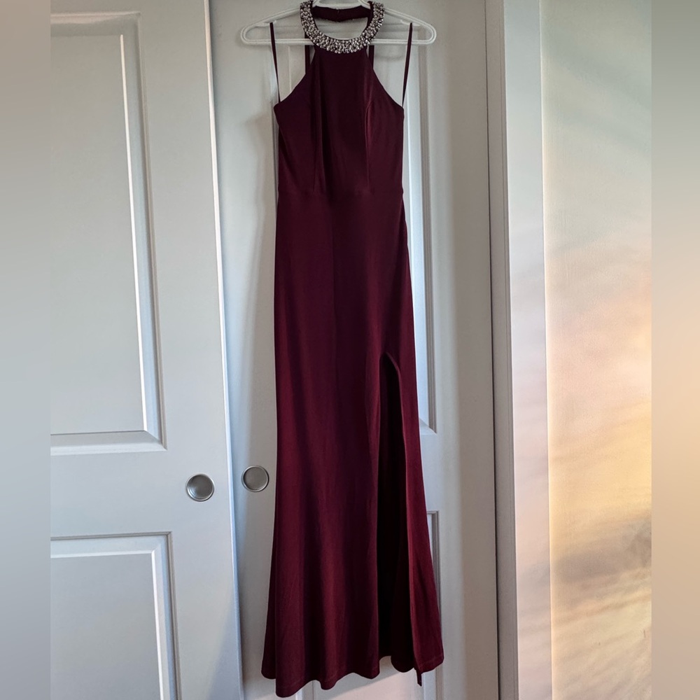 City Triangles Burgundy Long Dress in Size 1